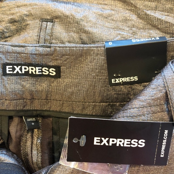 Metallic Lame Pleat Front Cuffed Shorts, Size 0 - Picture 11 of 12